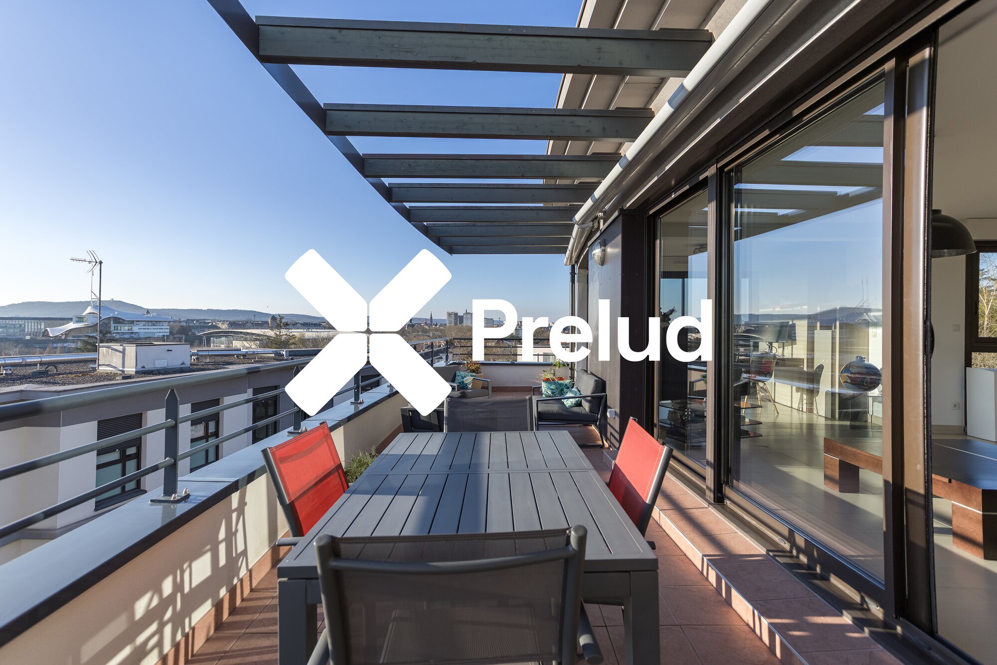 Appartement de standing Metz — large vue d'ambiance